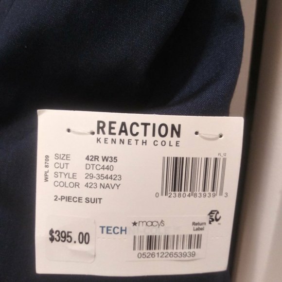 Men's 2 piece suit - Picture 2 of 3